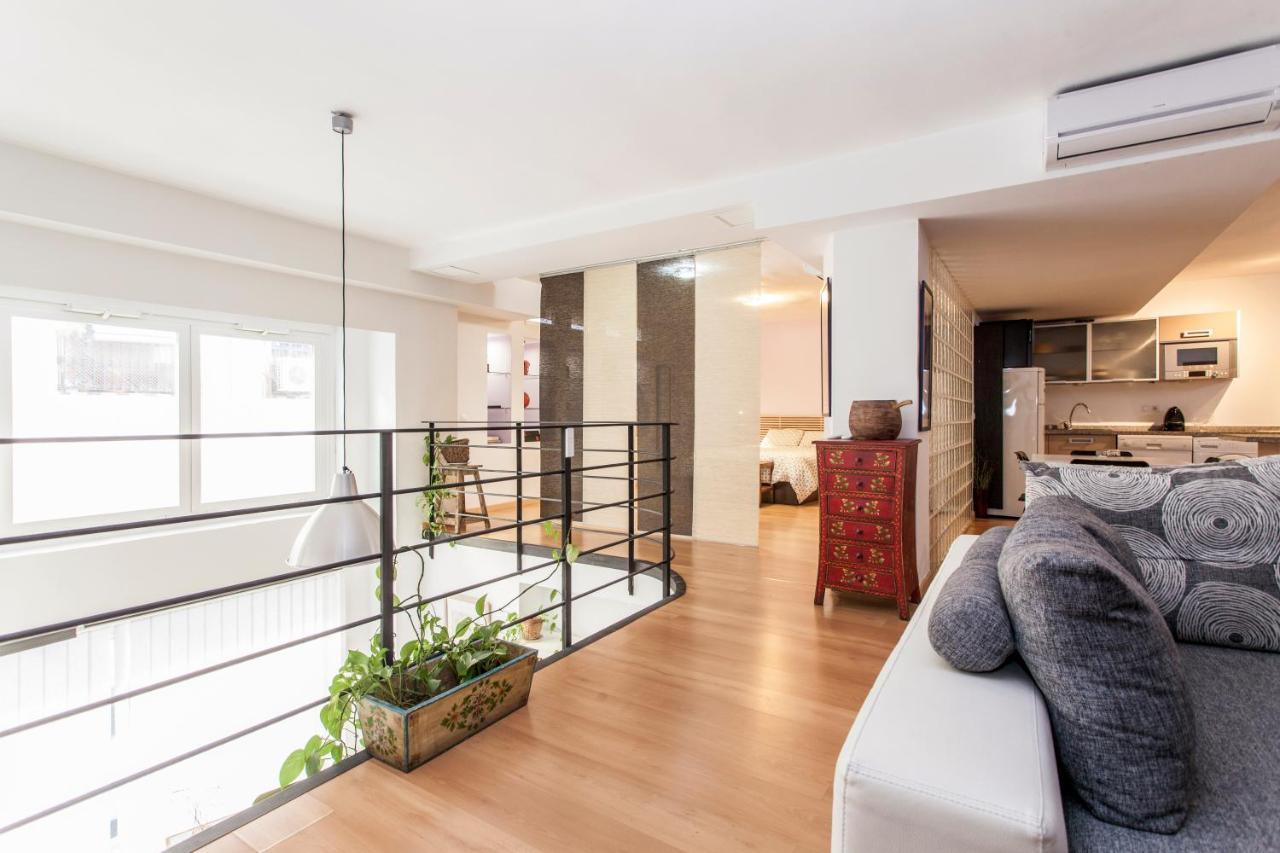 Apartamento LF PARKING INCLUIDO Amplio Loft en Barrio Santa Cruz Sevilla Exterior foto
