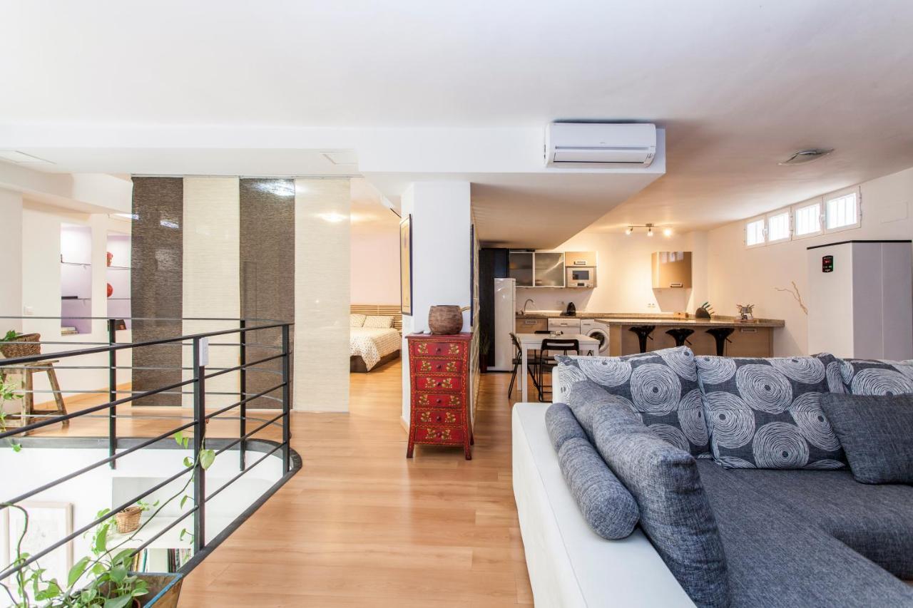 Apartamento LF PARKING INCLUIDO Amplio Loft en Barrio Santa Cruz Sevilla Exterior foto